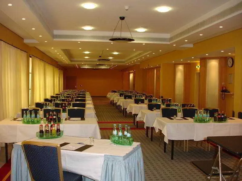 ****  Holiday Inn Munchen Sud, An Ihg Hotel Germany