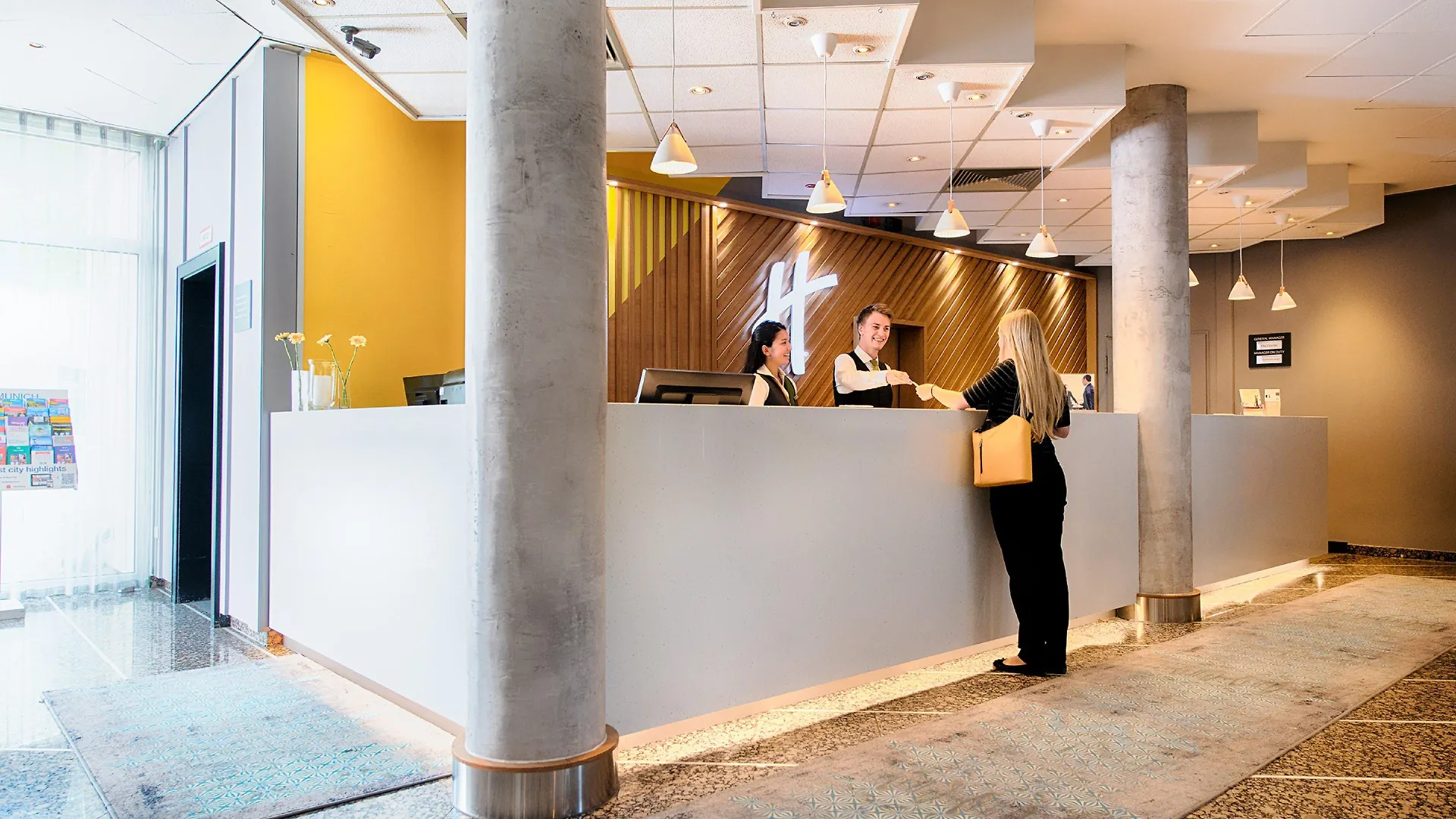 Holiday Inn Munchen Sud, An Ihg Hotel Monaco di Baviera